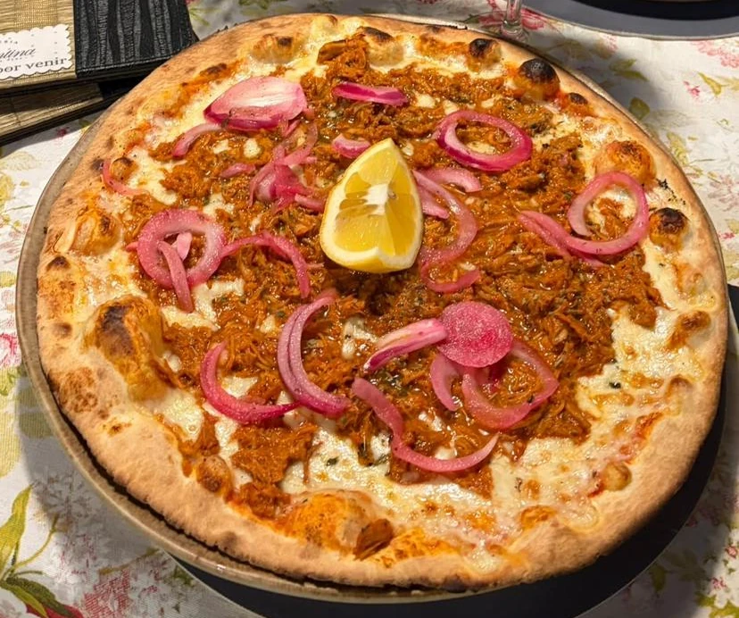 Pizza Cochinita Pibil